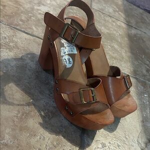 Madden Girl Tan Platform Sandals